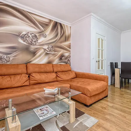 Luxury On The Beach By Rafleys Apartment *