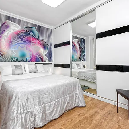 Apartment Luxury On The Beach By Rafleys